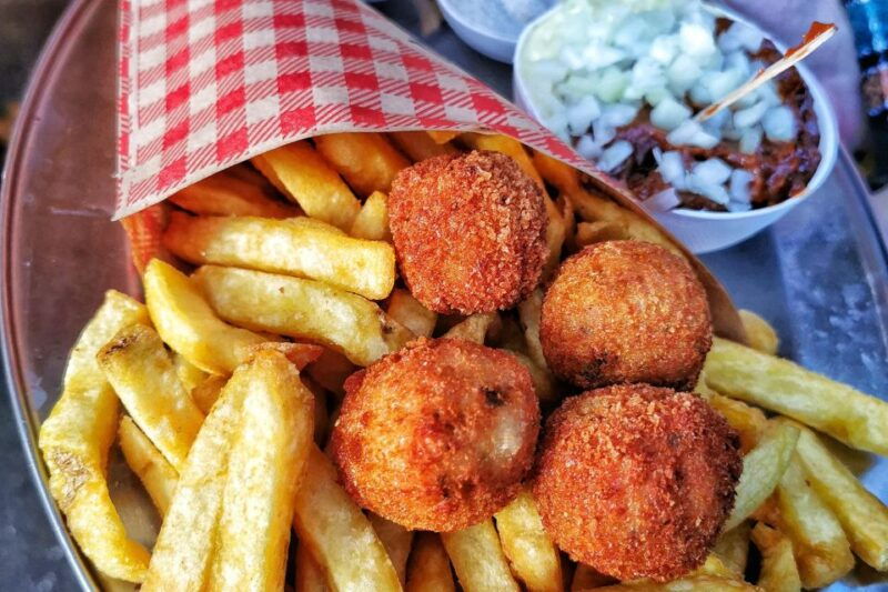 amsterdam-guided-food-tour-with-tastings