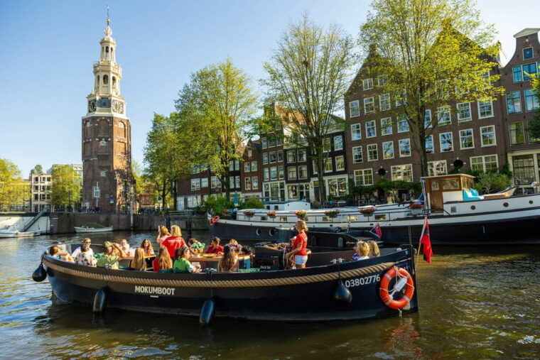 amsterdam-guided-open-boat-canal-cruise-including-1-drink