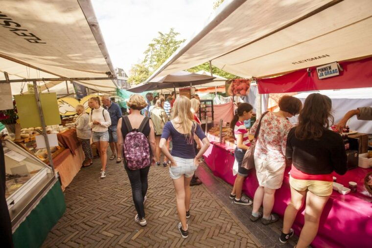 amsterdam-hidden-gems-highlights-guided-bike-tour