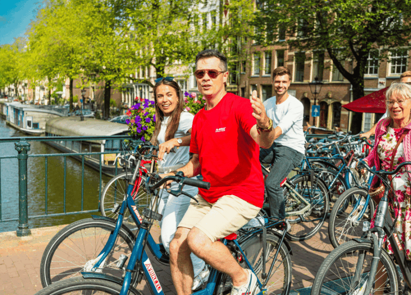 amsterdam-highlights-bike-tour-guided-in-en-de-es-nl