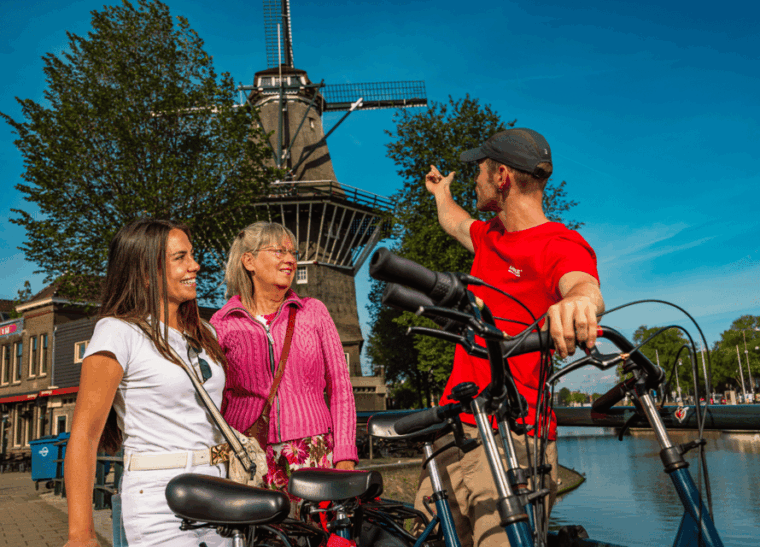 amsterdam-highlights-bike-tour-guided-in-en-de-es-nl