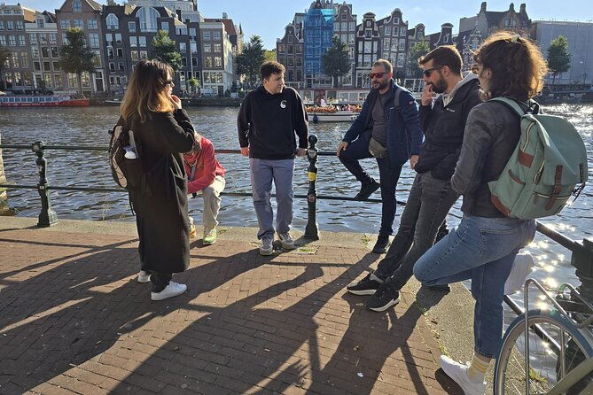 amsterdam-history-liberal-culture-red-light-free-gifts