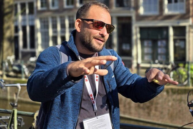 amsterdam-history-liberal-culture-red-light-free-gifts