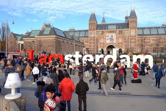 amsterdam-in-a-nutshell-4-hour-private-car-tour-and-amsterdam-born-private-guide