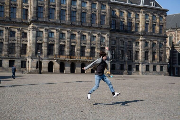 amsterdam-instagram-scenic-photo-spots-moco-museum-tour
