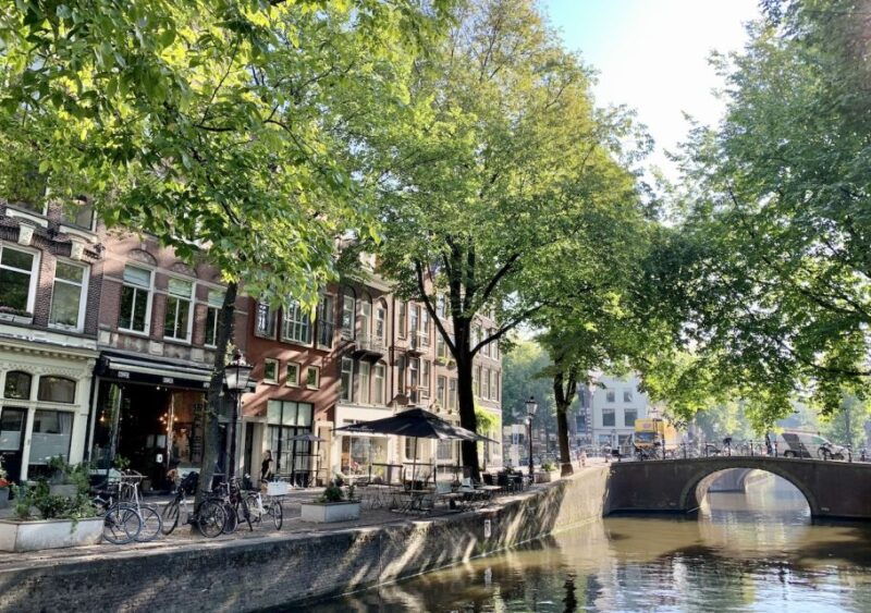 amsterdam-jordaan-district-tour-with-a-german-guide