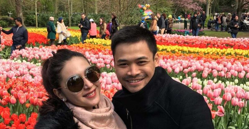 amsterdam-keukenhof-tulip-garden-and-giethoorn-experience