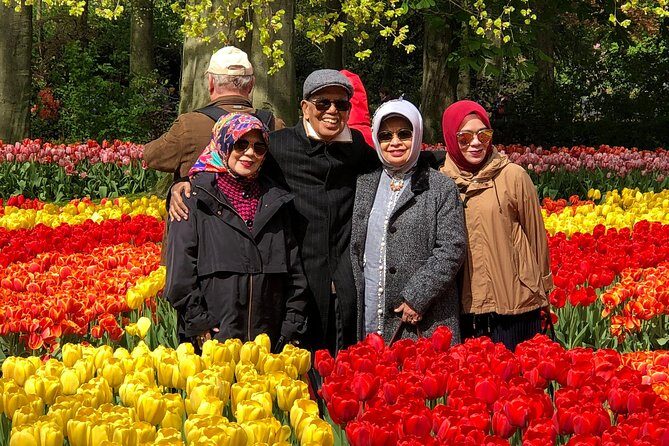 Amsterdam: Keukenhof Tulip Gardens and Giethoorn with Boat Tour - The Sum Up