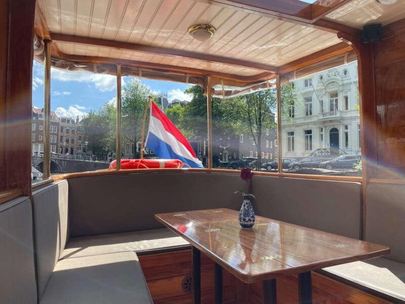 amsterdam-kings-day-party-cruise-with-open-bar-music