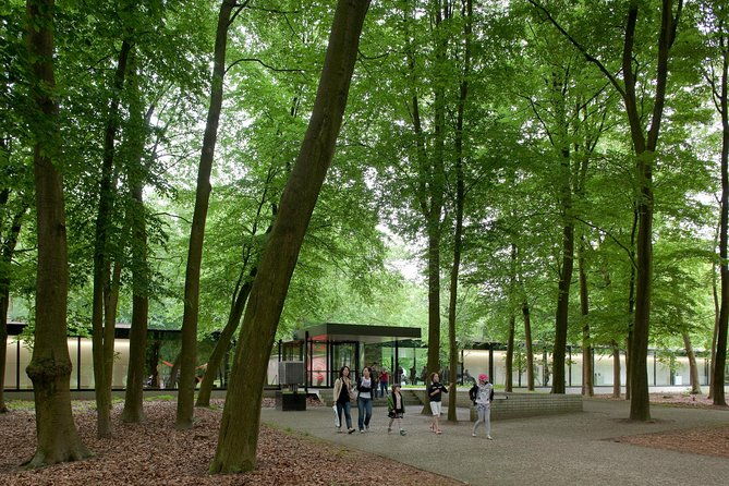 amsterdam-kroller-muller-museum-and-hoge-veluwe-np-private-tour