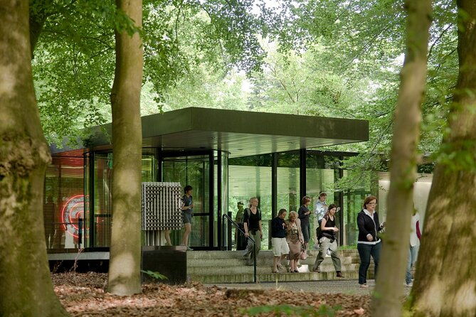 amsterdam-kroller-muller-museum-and-hoge-veluwe-np-private-tour