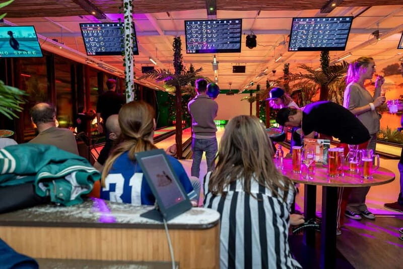 Amsterdam: LED Bowling Experience - FAQs