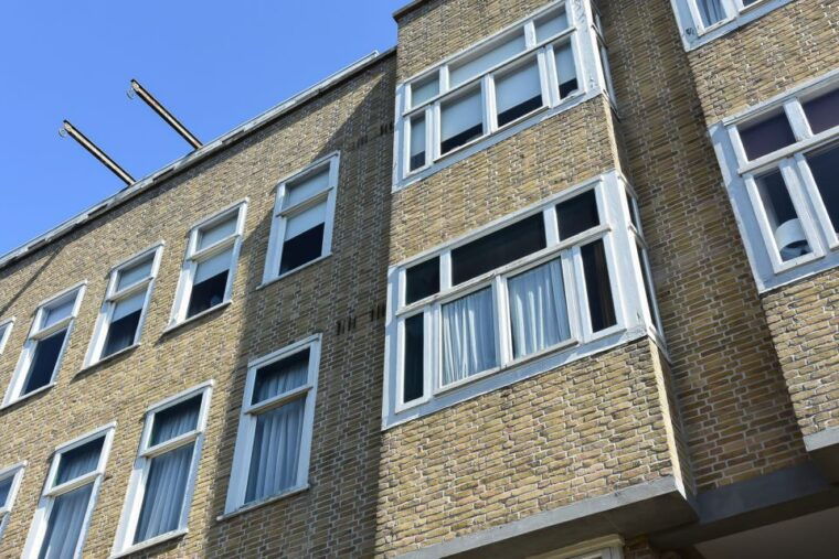 amsterdam-life-of-anne-frank-and-neighborhood-walking-tour