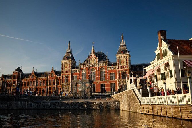 Amsterdam Light Festival: All-In Canal Cruise Covered Saloon Boat - Final Thoughts