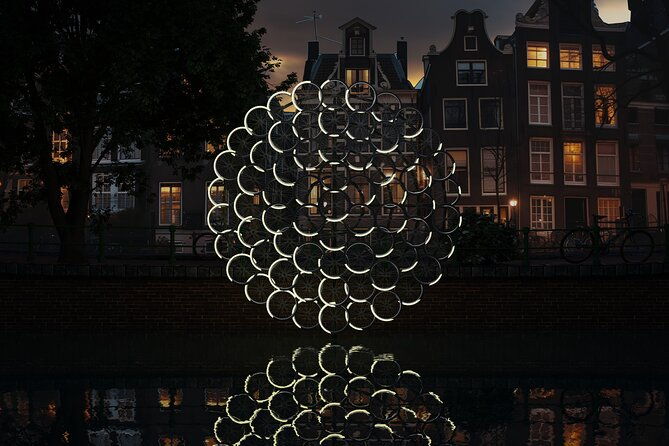amsterdam-light-festival-boat-tour-with-warm-drinks