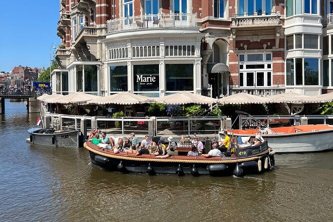 amsterdam-luxury-boutique-boat-tour-with-unlimited-beer-and-wine
