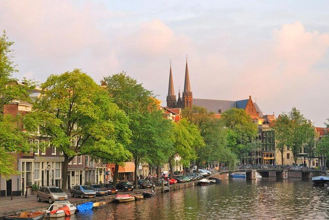 amsterdam-luxury-canal-cruise-with-unlimited-drinks-option