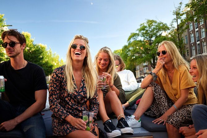 amsterdam-luxury-canal-cruise-with-unlimited-drinks-option
