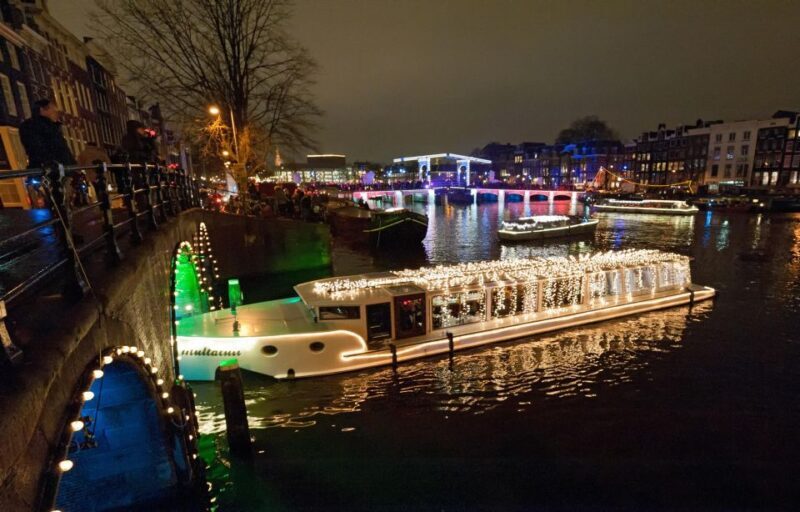 Amsterdam: Luxury Light Festival Cruise with Drinks Option - Key Points