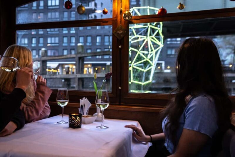 Amsterdam: Luxury Light Festival Cruise with Drinks Option - Practical Tips for Your Cruise