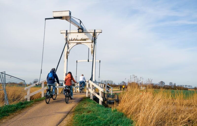 amsterdam-mikes-countryside-bike-tour-windmill-and-cheese