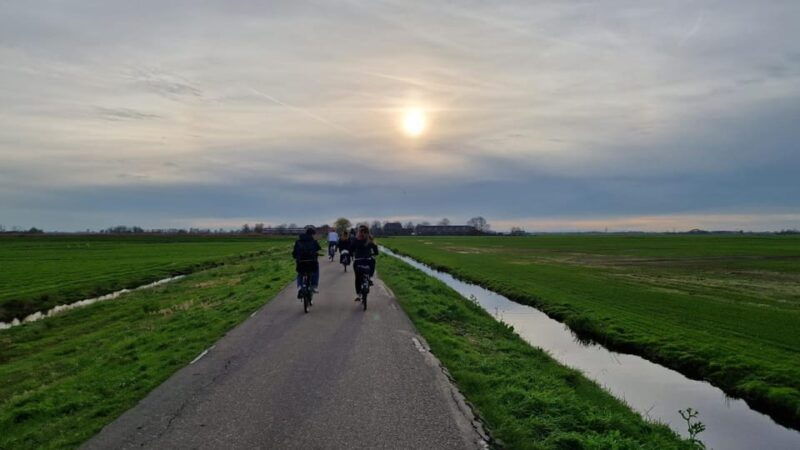 amsterdam-mikes-countryside-bike-tour-windmill-and-cheese