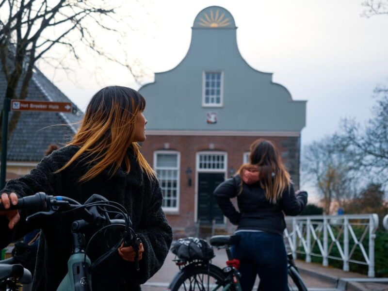 amsterdam-mikes-countryside-e-bike-tour-cheese-clogs