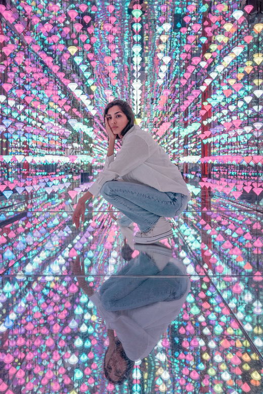 amsterdam-moco-museum-entry-ticket-and-canal-cruise