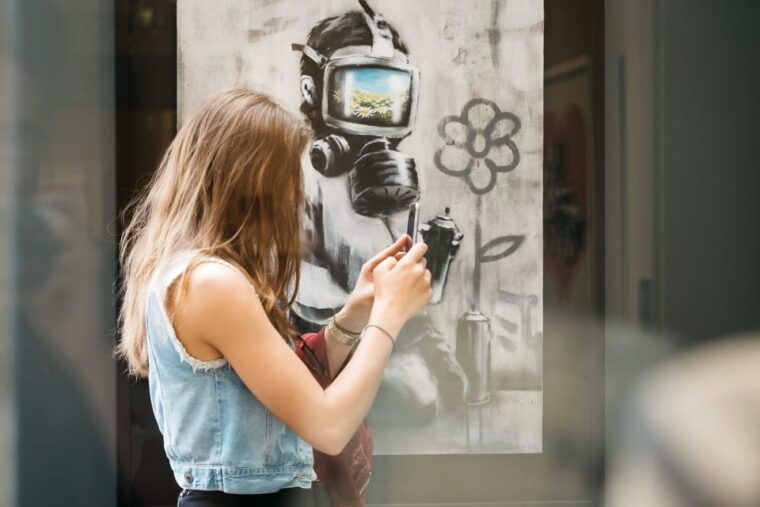 amsterdam-moco-museum-entry-ticket-and-canal-cruise