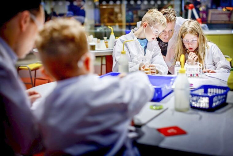 amsterdam-nemo-science-museum-ticket