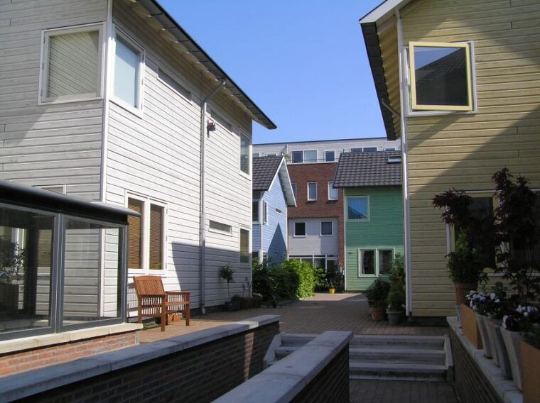 amsterdam-new-ijburg-district-private-bike-tour