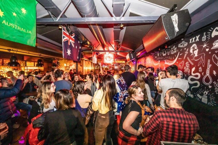 amsterdam-nightlife-experience-with-one-ticket