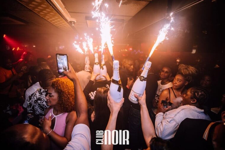 amsterdam-nightlife-experience-with-one-ticket