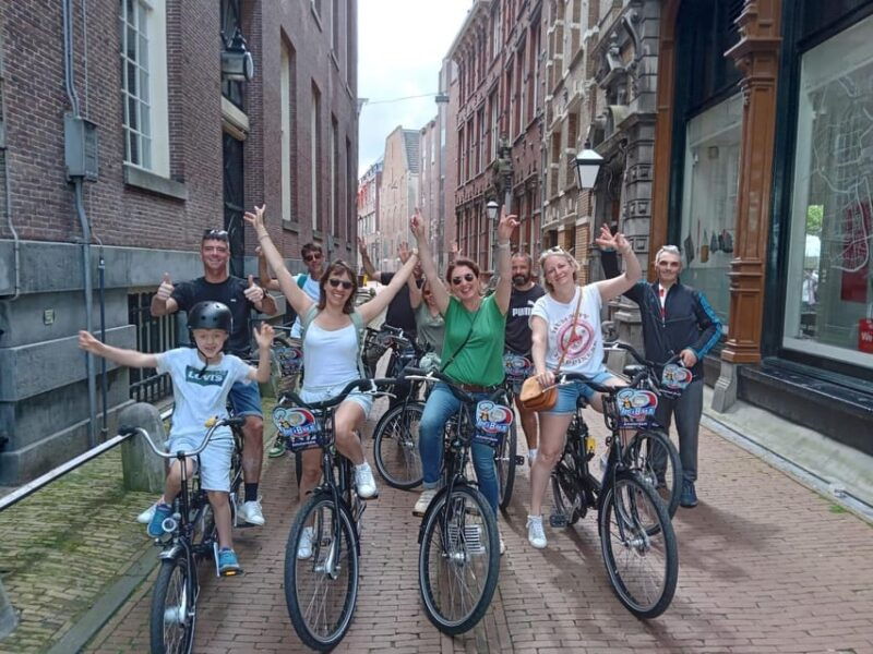 amsterdam-off-the-beaten-path-bike-tour-in-french
