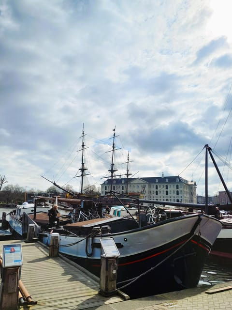 amsterdam-off-the-beaten-path-bike-tour-in-french