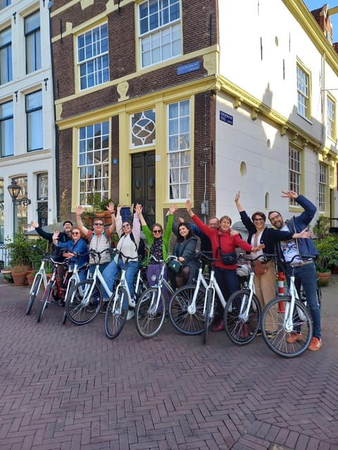 amsterdam-off-the-beaten-path-bike-tour-in-french