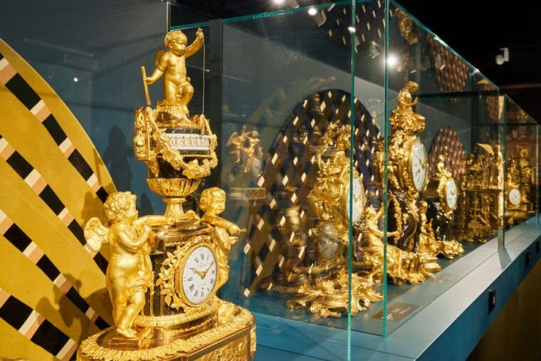 amsterdam-once-upon-a-time-clock-exhibition-ticket
