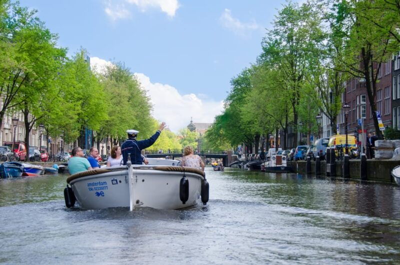 amsterdam-open-boat-canal-cruise