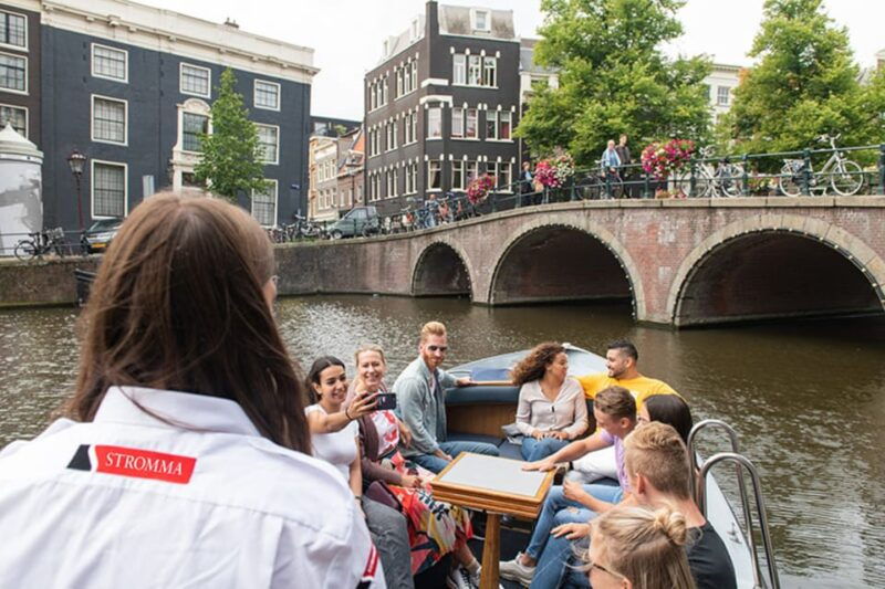 amsterdam-open-boat-tour-with-local-guide