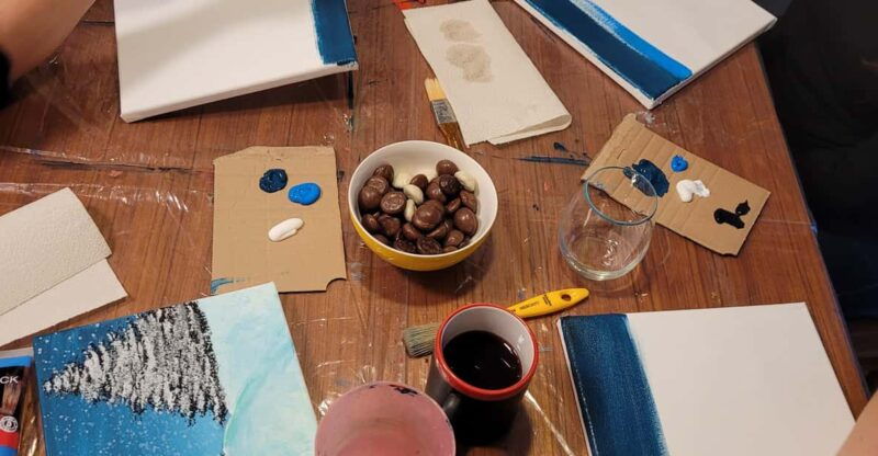 amsterdam-paint-and-sip-workshop-for-bachelorette-parties