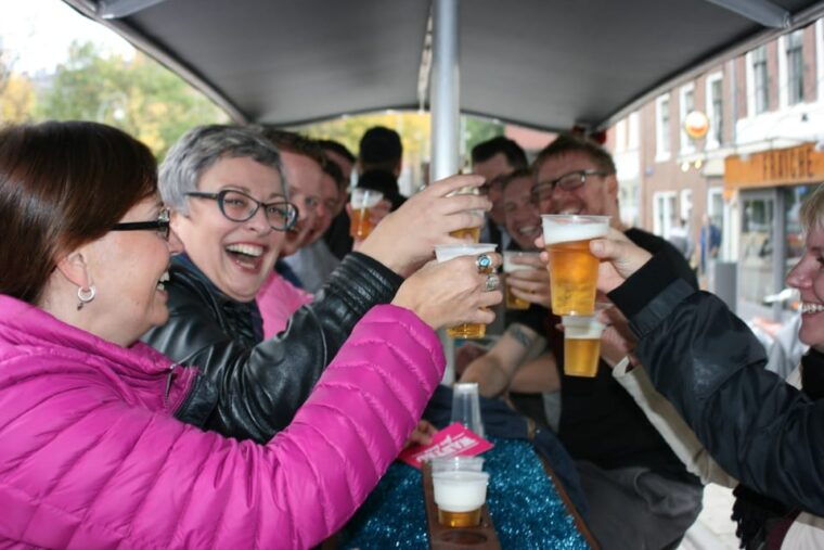 amsterdam-party-bike-tour-with-beer