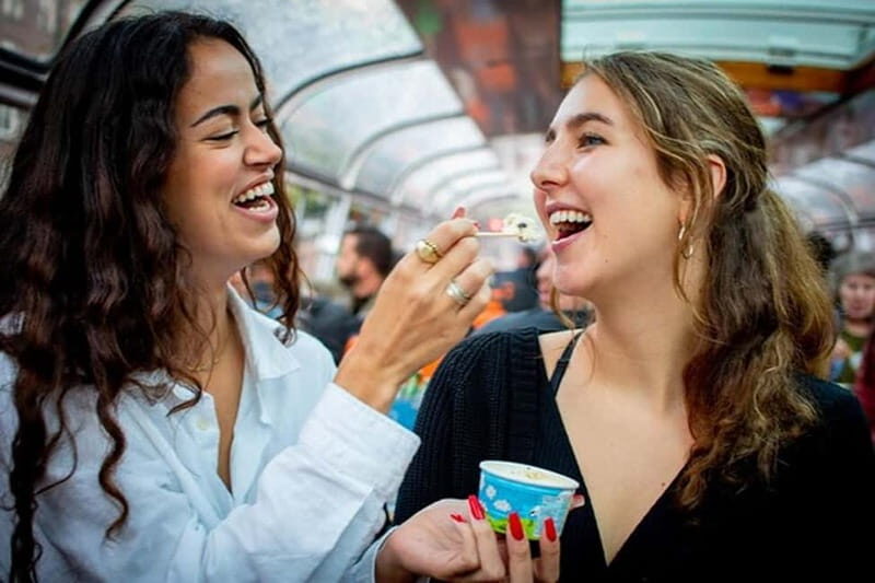 Amsterdam: Pizza Cruise with New York Pizza & Drinks - Who Is This Experience Best For?