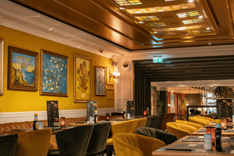 amsterdam-poffertjes-at-dutch-pancake-masters