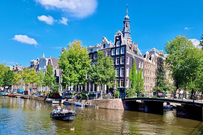 Amsterdam Private Canal Cruise  90 Minutes through the Old City - What Sets This Tour Apart?