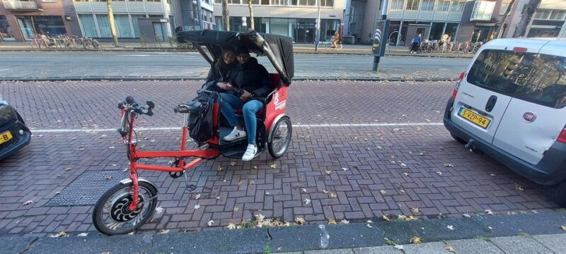 amsterdam-private-city-highlights-tour-by-rickshaw