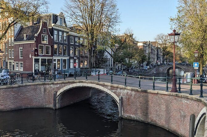 amsterdam-private-city-walking-experience-with-a-local