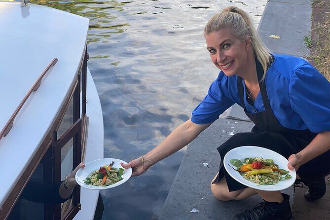 Amsterdam Private Dinner Cruise incl Drinks & 2-course Dinner 2hr - Final Thoughts  