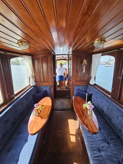 Amsterdam: Private Dinner Cruise on a Luxury Saloon Boat - Why This Tour Offers Great Value