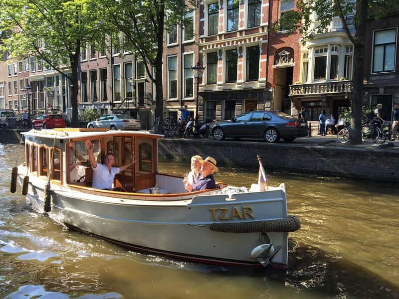 Amsterdam: Private Dinner Cruise on a Luxury Saloon Boat - Final Thoughts