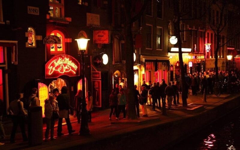 amsterdam-private-half-day-tour-with-a-local